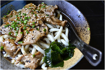 udon con manzo